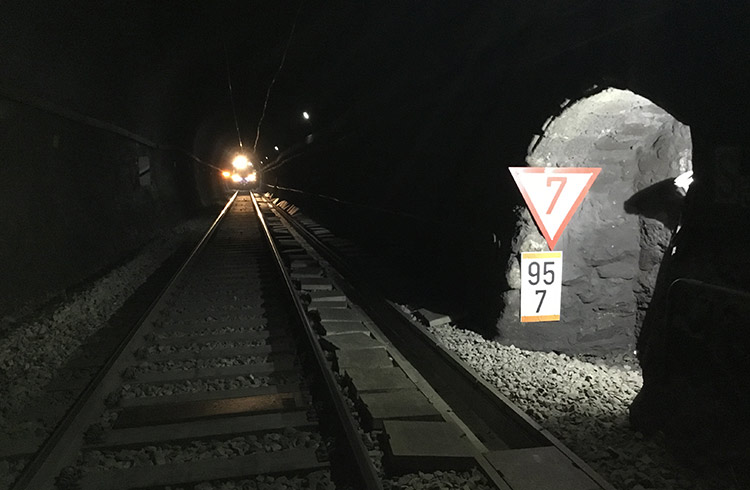Vorschaubild für Erneuerung Bosrucktunnel